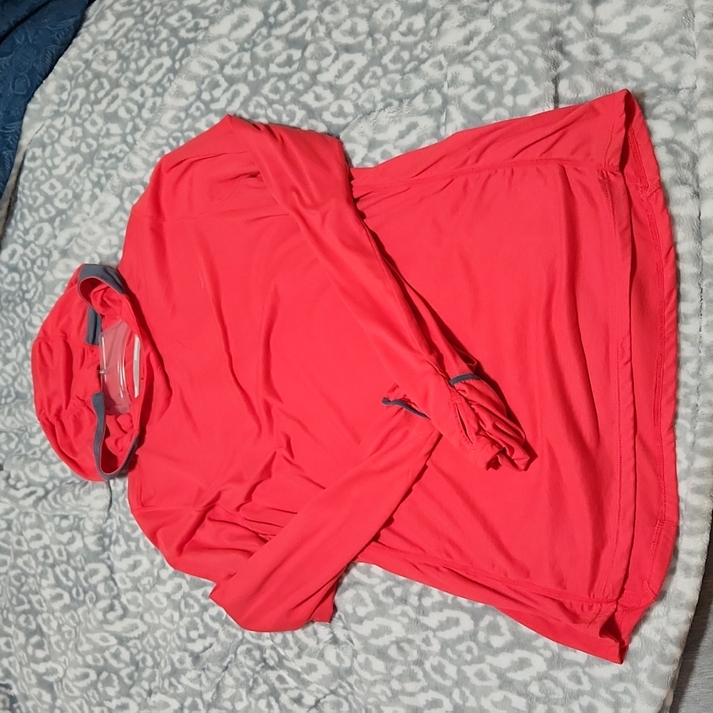 Nike running shirt with hood